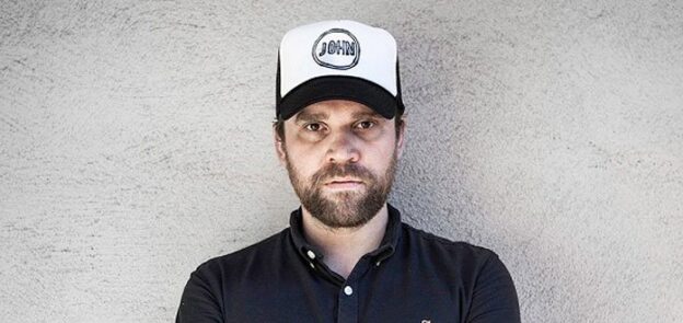 'FRIGHTENED RABBIT' SINGER 'OWL JOHN' RELEASES SOLO ALBUM 