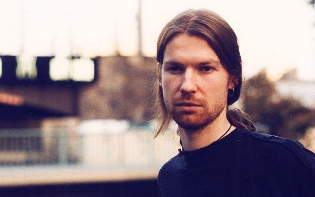 APHEX TWIN // COMPUTER CONTROLLED INSTRUMENTS PT2 // 23RD JANUARY 3