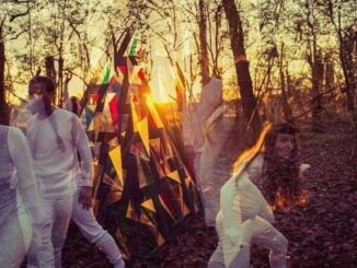 LANDSHAPES Premiere new track, 'Moongee' 84 LANDSHAPES Premiere new track, 'Moongee'