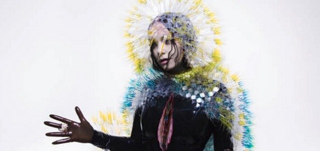 BJORK RUSH RELEASES DIGITAL VERSION OF 'VULNICURA' ON ITUNES 