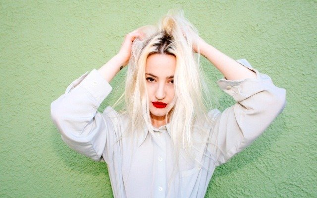 BETH JEANS HOUGHTON ANNOUNCES NAME CHANGE TO 'DU BLONDE',  NEW ALBUM SET FOR SPRING 2015 