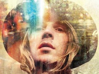 BECK WINS 'ALBUM OF THE YEAR' GRAMMY FOR 'MORNING PHASE'