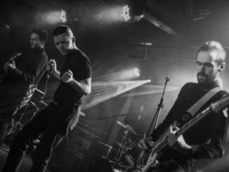 THE SLOW READERS CLUB - I Saw A Ghost - Listen 84 THE SLOW READERS CLUB - I Saw A Ghost - Listen