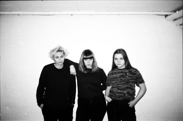BABY IN VAIN - return with ferocious new track 'Muscles' 