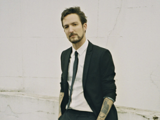 ALBUM REVIEW: FRANK TURNER - POSITIVE SONGS FOR NEGATIVE PEOPLE