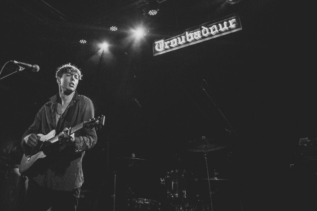 Barns Courtney at The Troubadour in Los Angeles supporting Ellle King © Debi Del Grande