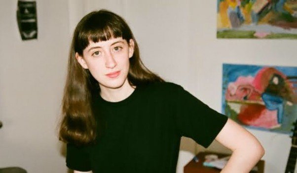 FRANKIE COSMOS - DEBUTS NEW SINGLE 