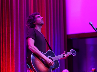 SNOW PATROLS GARY LIGHTBODY to play Solo Acoustic show in December: at Belfast's Waterfront