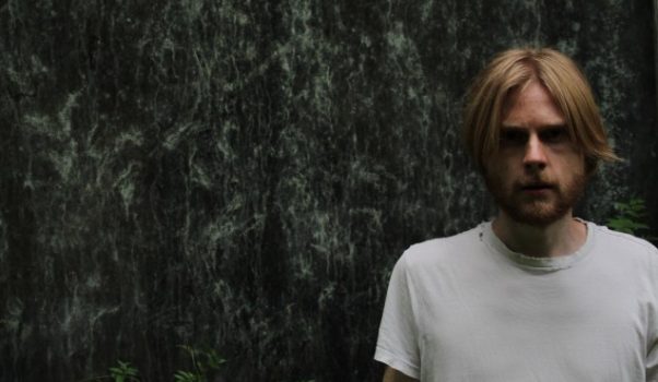 TRACK OF THE DAY: ROB BRAVERY - BROOM CUPBOARD 