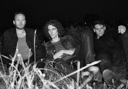 TRACK OF THE DAY: EVERYWHERE - 'Shades At Night' 