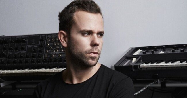 M83 / Announces European Festival Dates & North American Tour 
