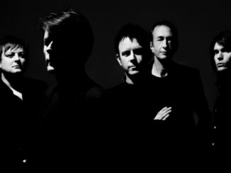 SUEDE - REVEAL VIDEO FOR ‘PALE SNOW’, Watch