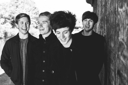 TRACK OF THE DAY: FRONTEERS - IDOL 