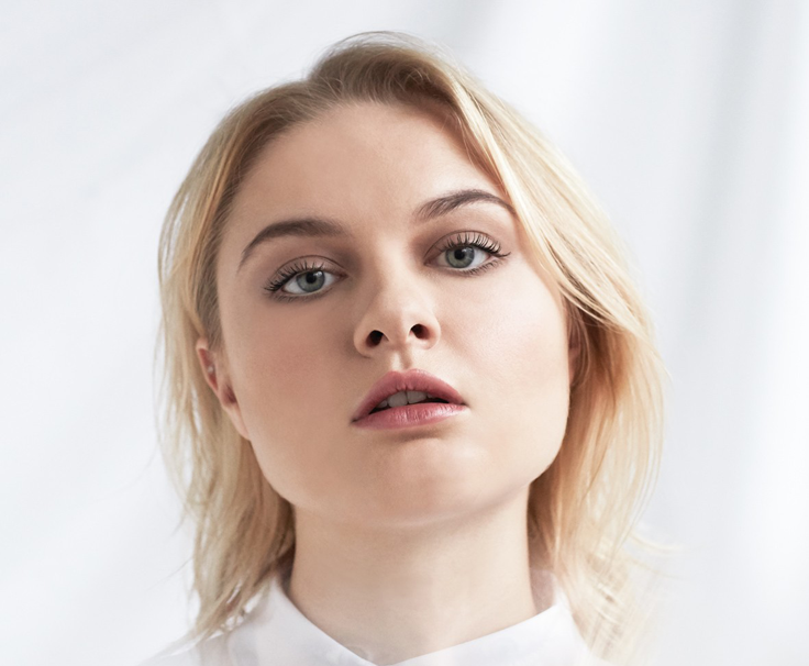 ALBUM REVIEW: LAPSLEY - LONG WAY HOME 