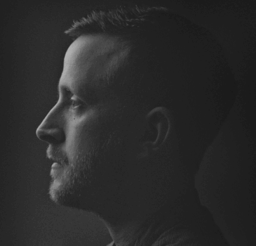 FUTUREHEADS frontman BARRY HYDE releases debut solo album 'Malody' 