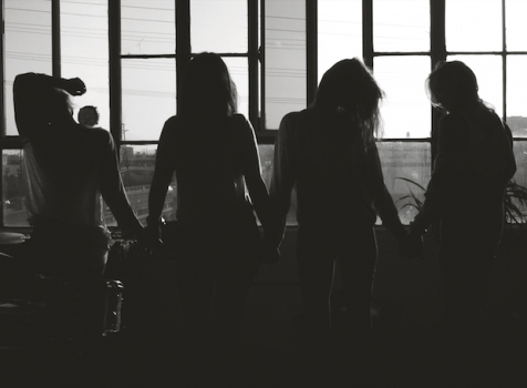 Album Review: Warpaint - Heads Up 