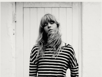 Lucy Rose - Shares 'Shiver' Video From Her 'Live At Urchin Studios' Album