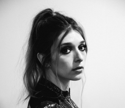 Vérité shares 'Phase Me Out' video - WATCH 