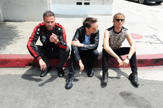 MUSE - Reveal artificial intelligence and machine learning video for current single ‘DIG DOWN’ 