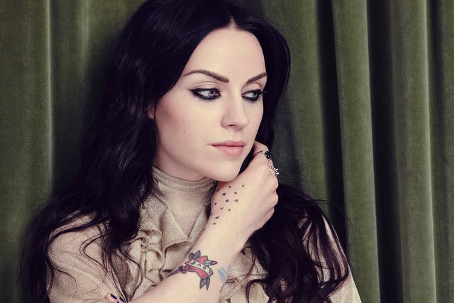 AMY MACDONALD - Announces two special intimate August shows 
