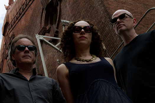 TRACK OF THE DAY: Tulipomania - 'On The Outside' 