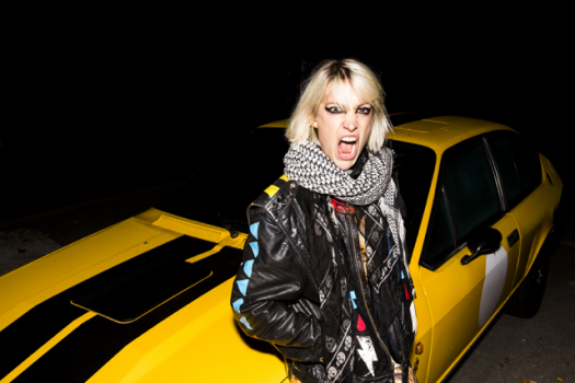 VIDEO PREMIERE: Alt-pop Songstress EVELINN TROUBLE - ‘Sunset Everytime’ 