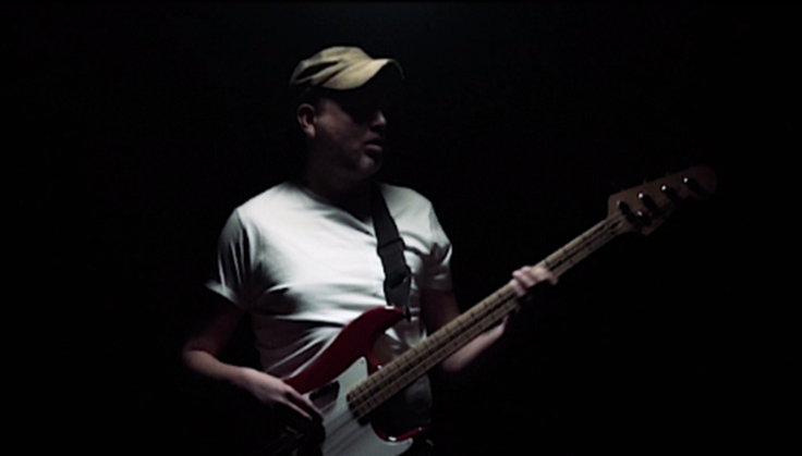 VIDEO PREMIERE:  Nine Dart Finish - 'Kicking and Screaming' - Watch Now! 