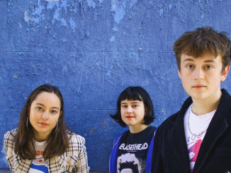 THE ORIELLES Announce details of ‘ Blue Suitcase (Disco Wrist)’ & Rough Trade in-stores.