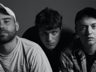 DMA'S reveal new live acoustic video for ‘IN THE AIR’ - Watch Now
