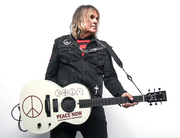 INTERVIEW: Mike Peters of The Alarm on his 24Hr Transatlantic Tour for Record Store Day