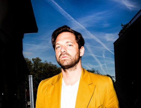 VIDEO PREMIERE: LUI HILL - ‘Words Become Useless’ - Watch Now 