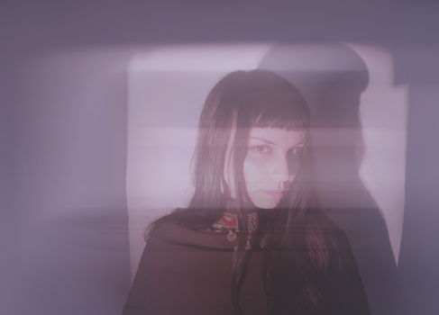 ALBUM REVIEW: Hilary Woods - Colt 