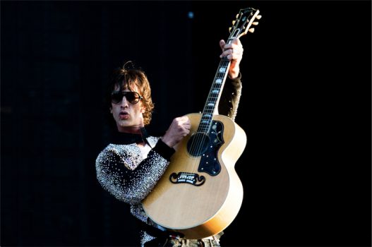 RICHARD ASHCROFT announces new album & UK dates 1