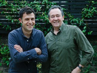 Former Maccabees frontman ORLANDO WEEKS & comedian PAUL WHITEHOUSE team up for 'THE GRITTERMAN' Christmas live shows 1