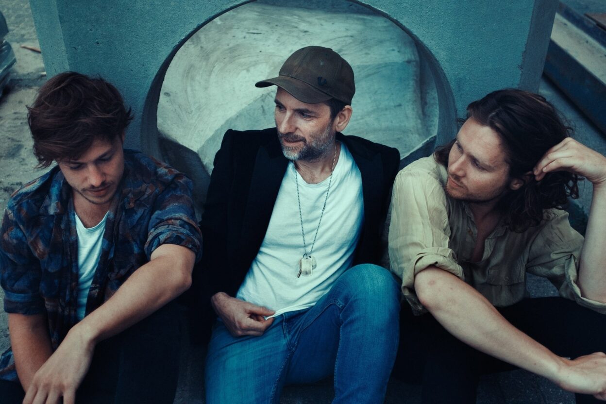 TRACK PREMIERE: Every Kid Knows - 'Spinning Jenny' - Listen Now 