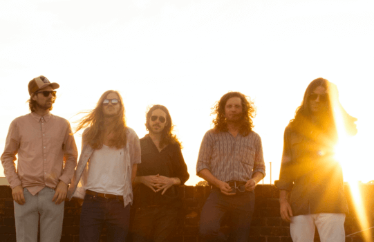 Ten Fé share brand new single 'Echo Park' - Listen Now 