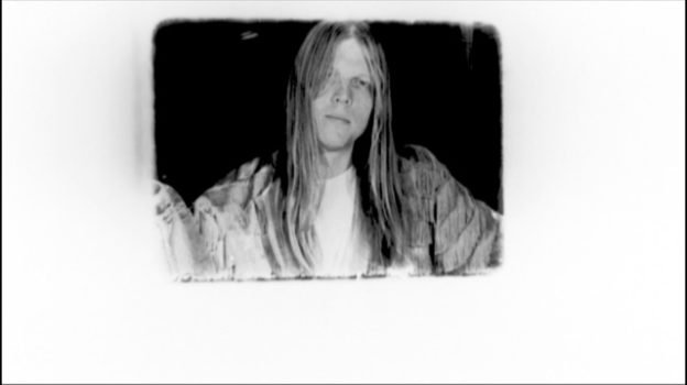 VIDEO PREMIERE: NEW SILVER GIRL - 'Love Is Like a Goldmine' - Watch Now 