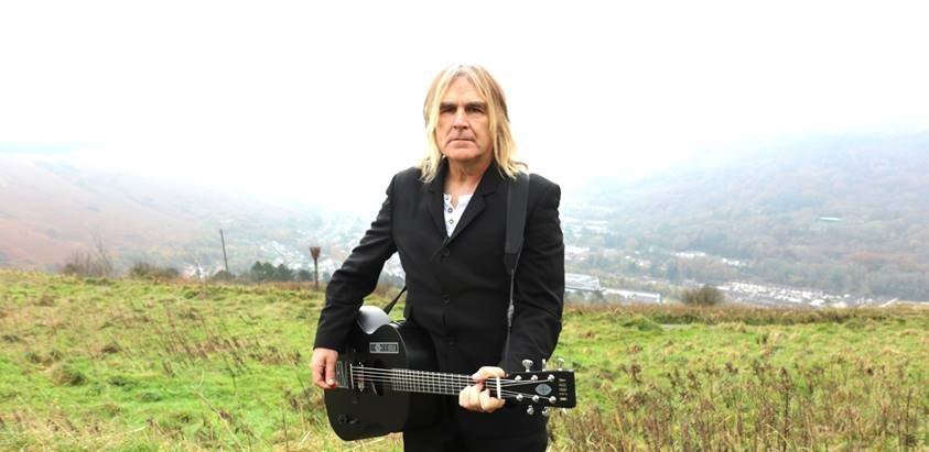 MIKE PETERS Announces The Alarm - Hurricane of Change 30th Anniversary Acoustic Tour 
