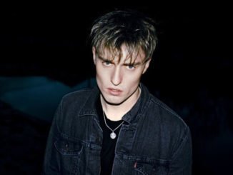 SAM FENDER announces debut album 'HYPERSONIC MISSILES' out 9th August 2019