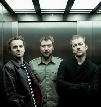 D O V E S - Announce Limited, Coloured Vinyl Reissues of their first three albums 1