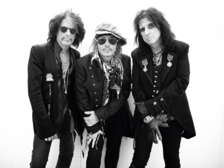 THE HOLLYWOOD VAMPIRES - Return with New Album “RISE” out 21st June 2