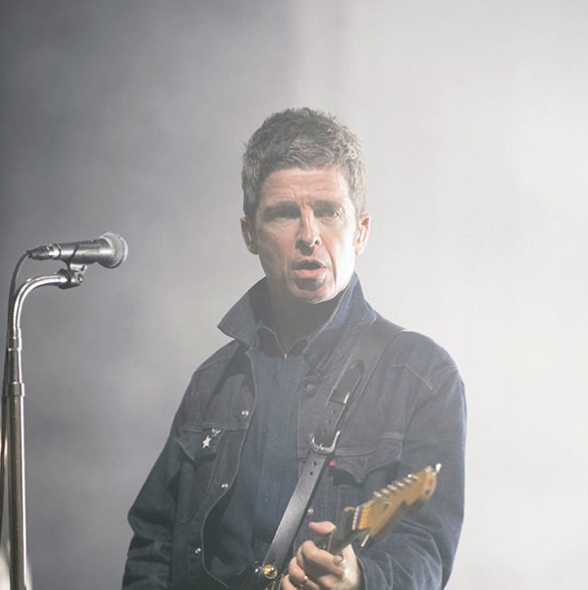 NOEL GALLAGHER jokes kids are 'lucky' to have him as a dad at London Palladium gig 