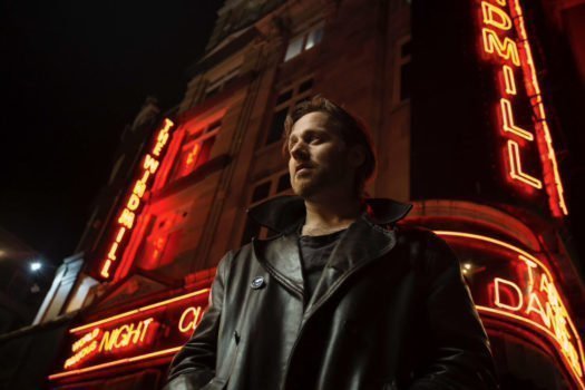 VIDEO PREMIERE: Drew Davies - 'Living The Dream' - Watch Now 