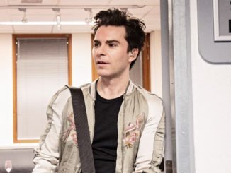 Stereophonics frontman KELLY JONES adds 8 x new September 2019 dates to rare intimate UK solo tour