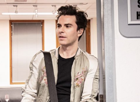 Stereophonics frontman KELLY JONES adds 8 x new September 2019 dates to rare intimate UK solo tour 