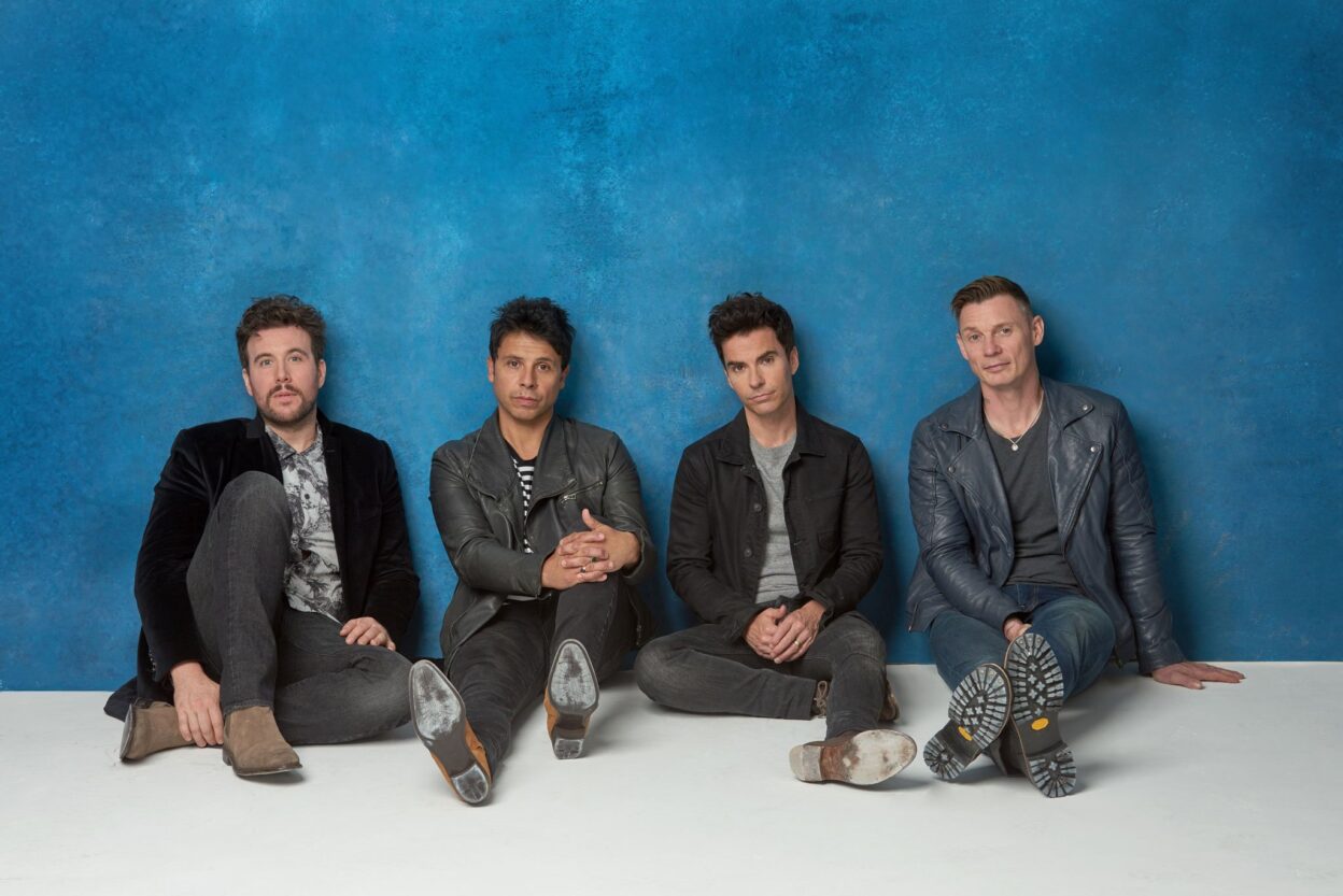 STEREOPHONICS announce major UK arena tour for spring 2020 