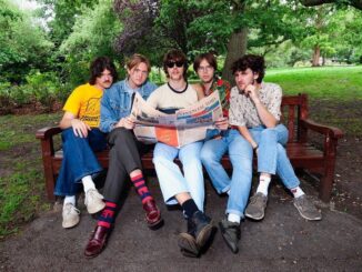 FEET Share New Track ‘Dog Walking’ & Announce Live In-Stores 82 FEET Share New Track ‘Dog Walking’ & Announce Live In-Stores