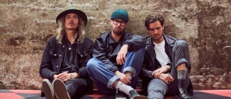 SUNSET SONS release new single ‘SUPERMAN’ ahead of 2nd album & UK Tour 1