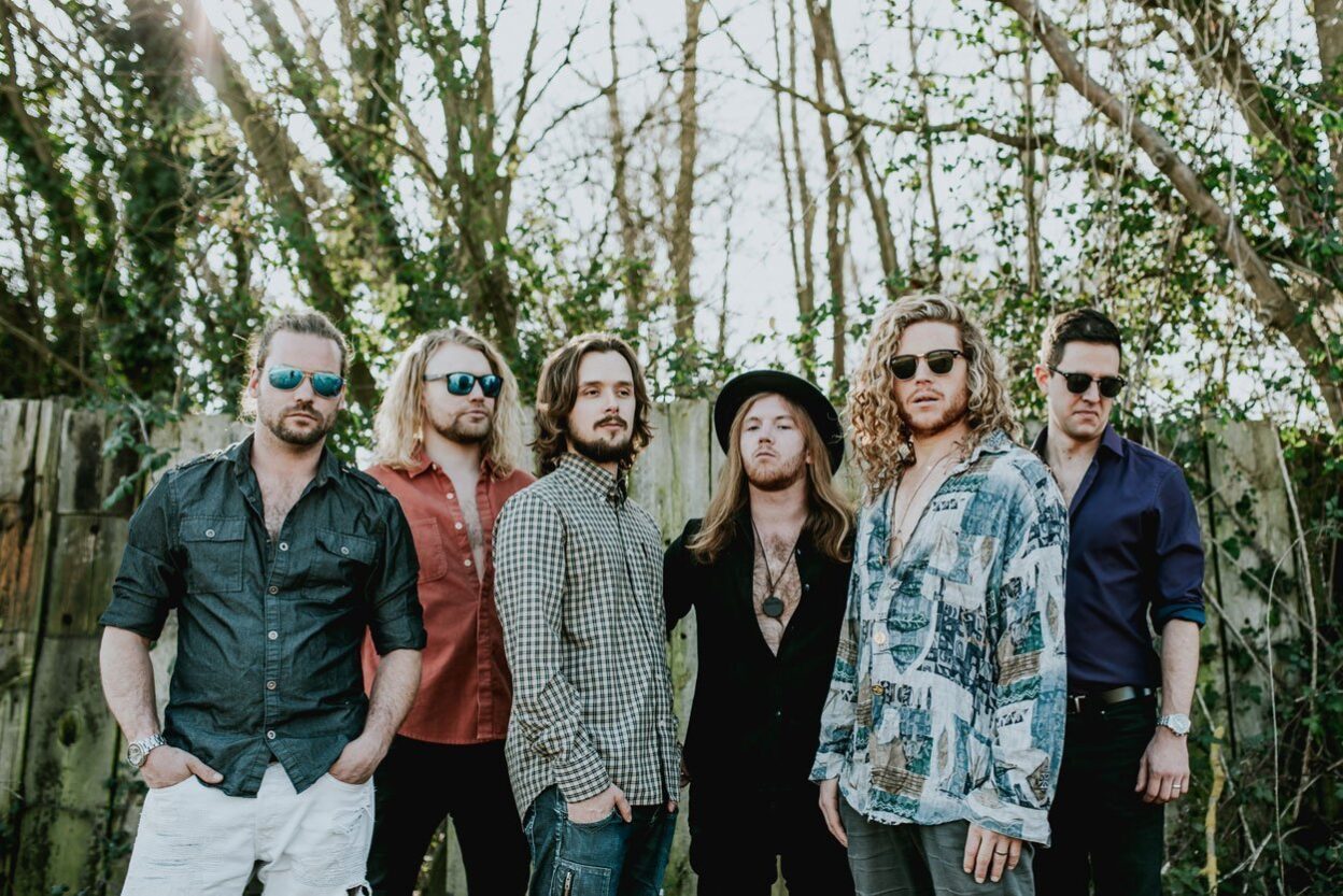 VIDEO PREMIERE: SWEET CRISIS Take ‘GREAT BIG STEPS’ with Bluesy New Rock Single 