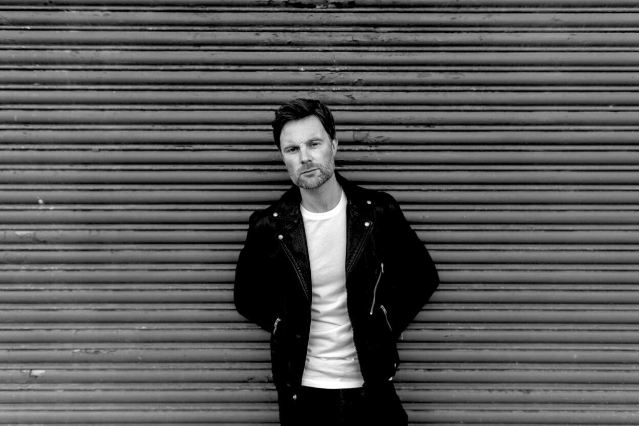 TRACK PREMIERE: Daniel Pearson - 'Down The Tracks' 